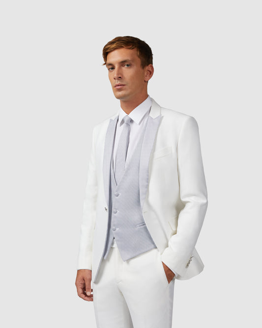 4 piece white suit with micro-patterned rever