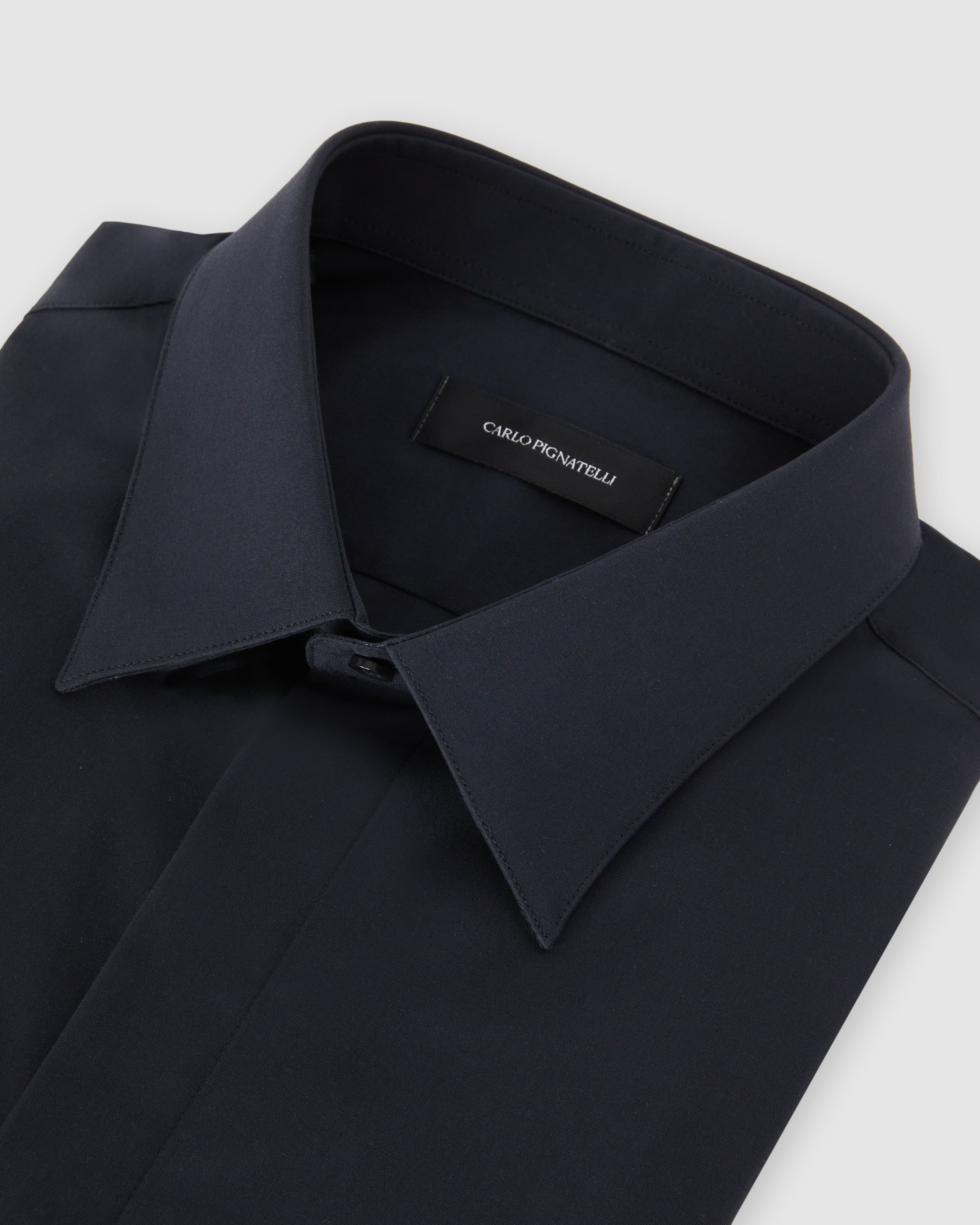 Camicia nera in popeline comfort con collo italiano