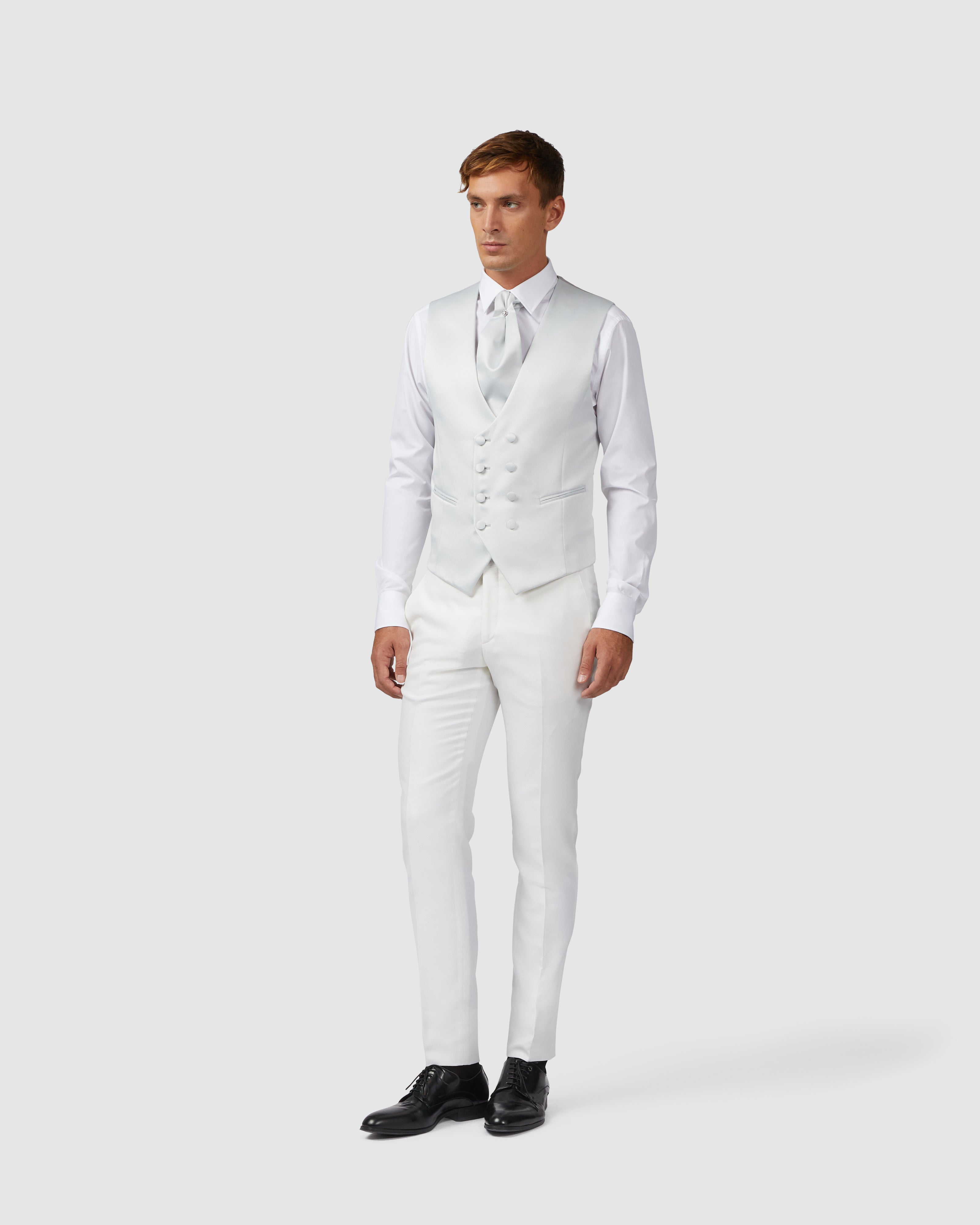 Gilet grigio perla 8 bottoni con ascot abbinato