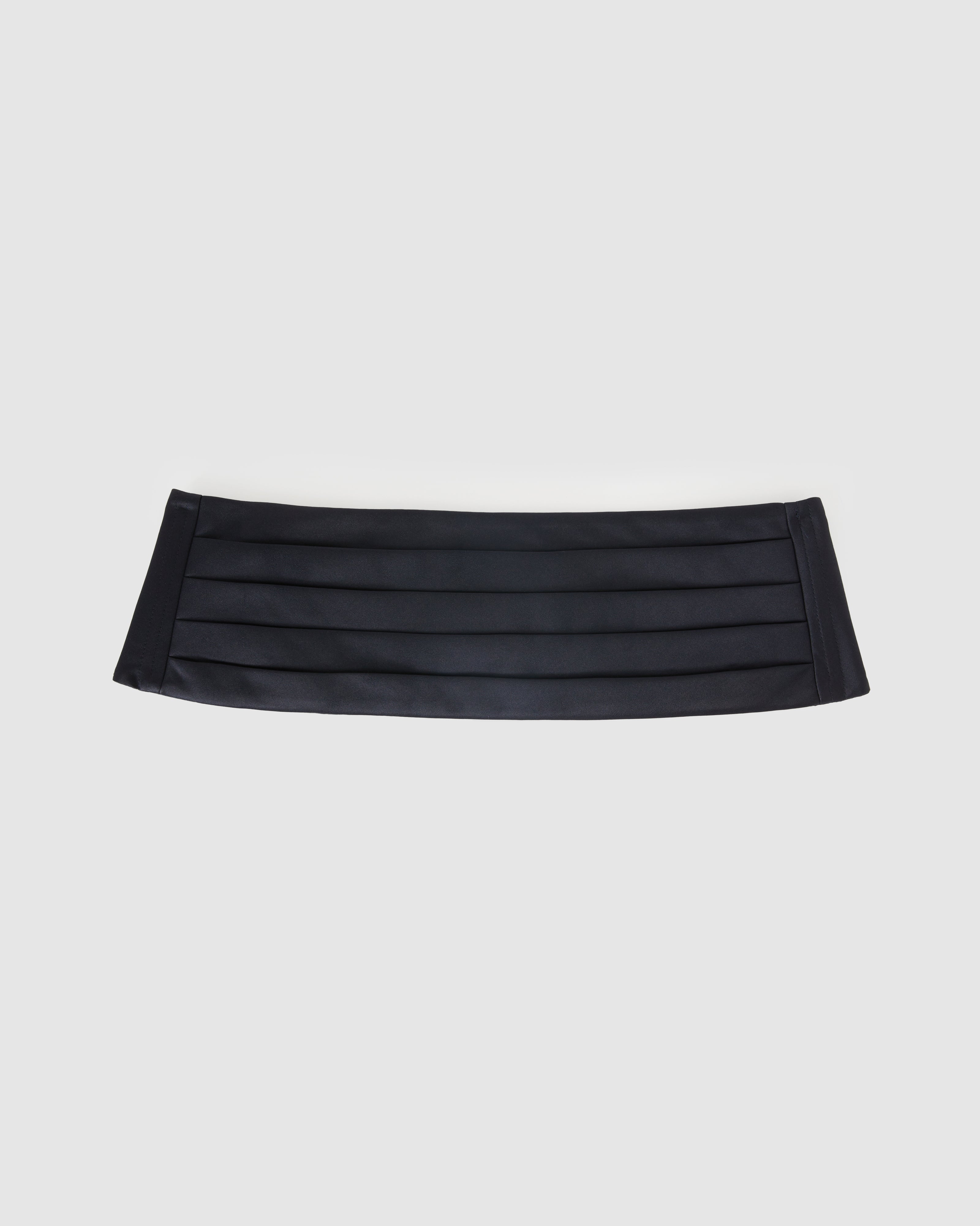 Ceinture bleu foncé plissée en satin
