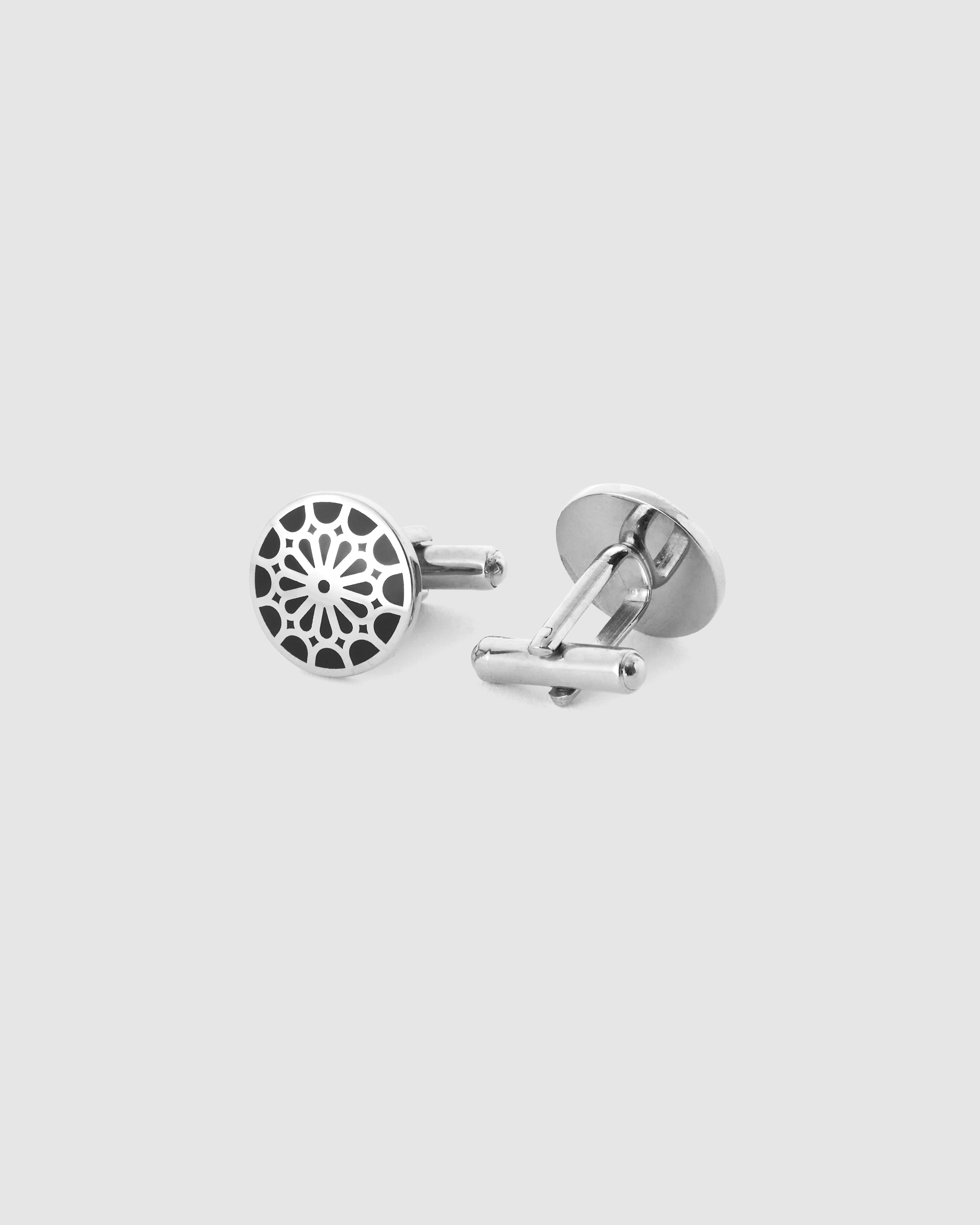 Boutons de manchette avec motif floral émaillé noir
