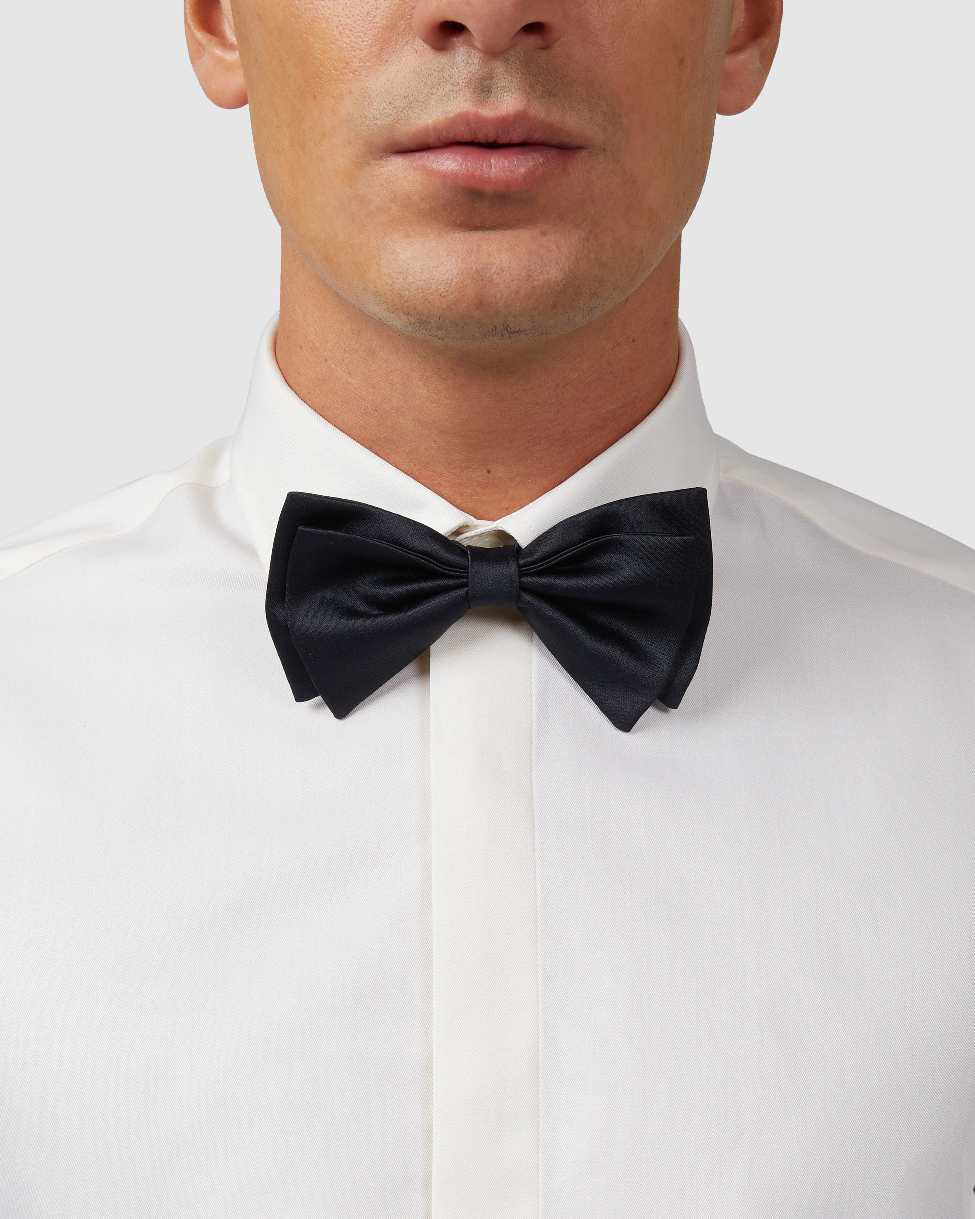 Dark blue satin bow tie