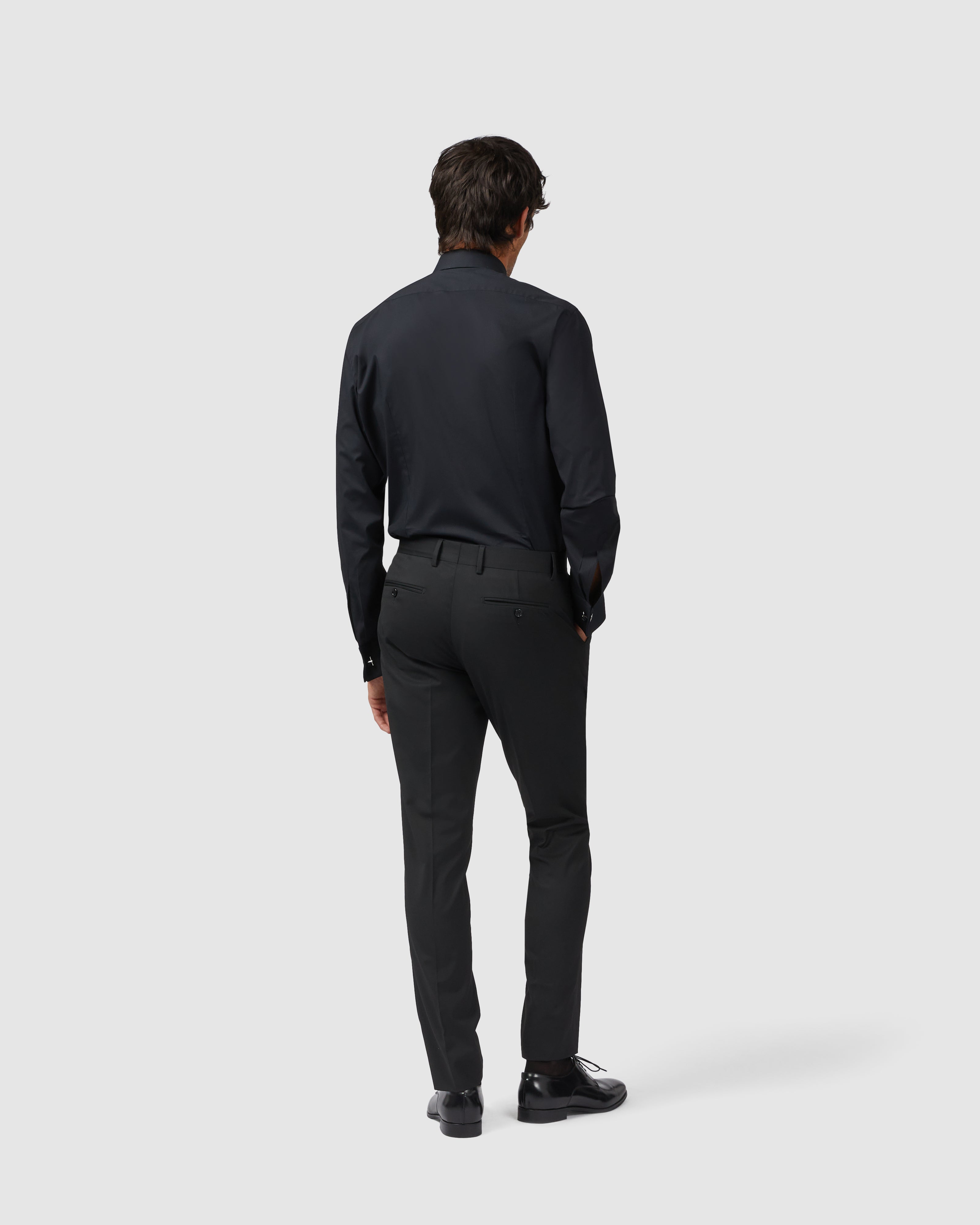 Camicia nera in popeline comfort con collo italiano