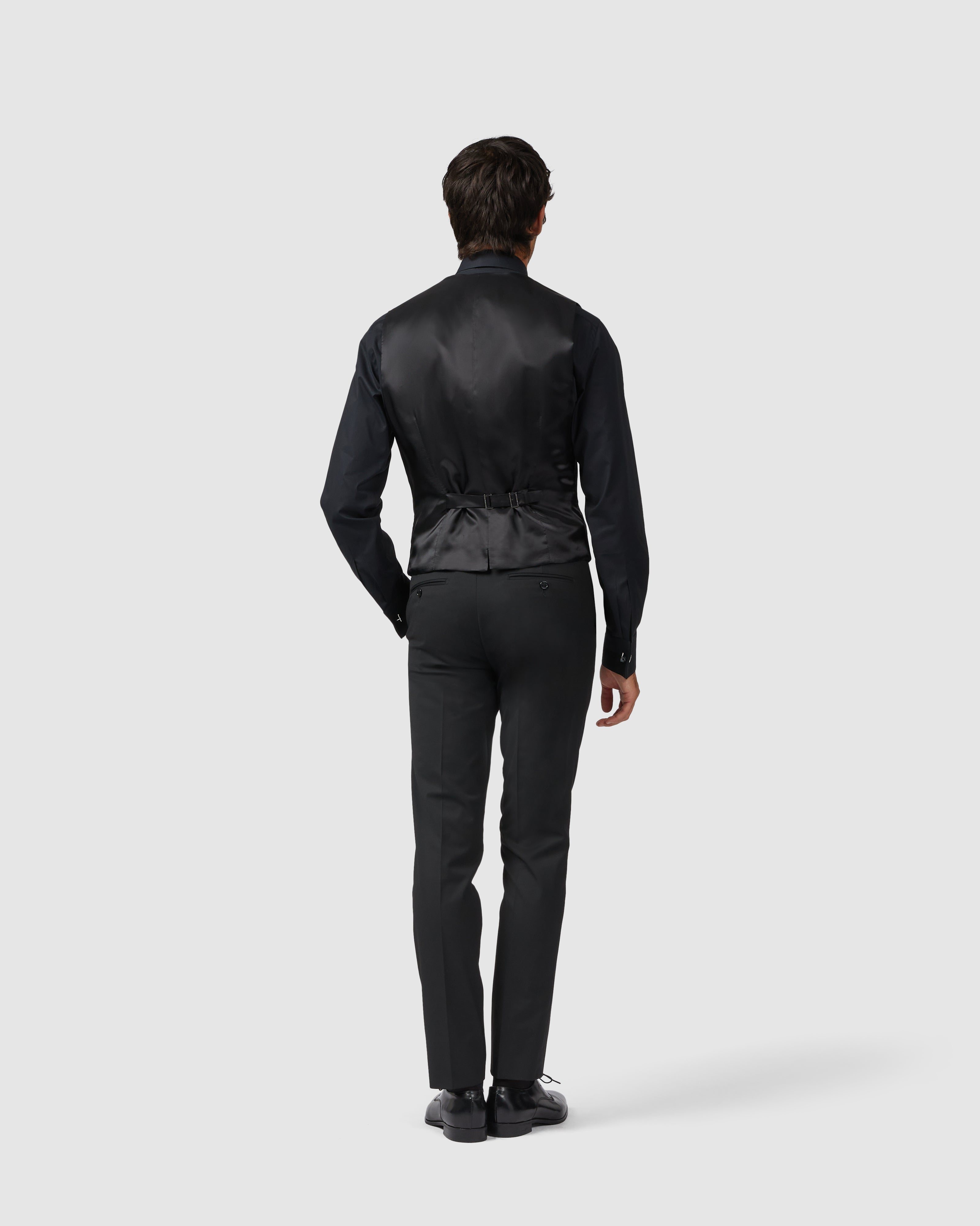 Gilet nero 3 bottoni con ascot abbinato