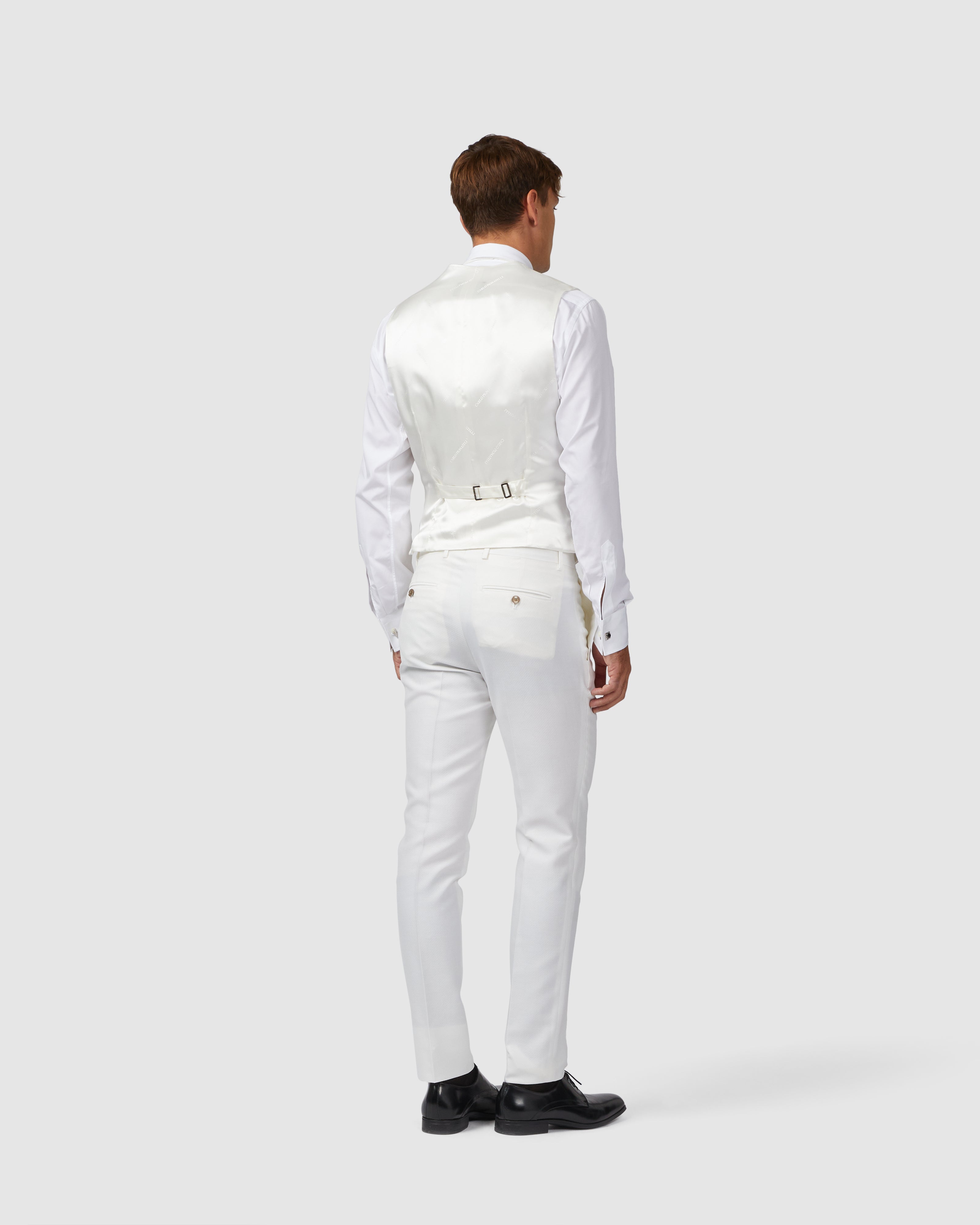 Gilet avorio 5 bottoni con ascot abbinato