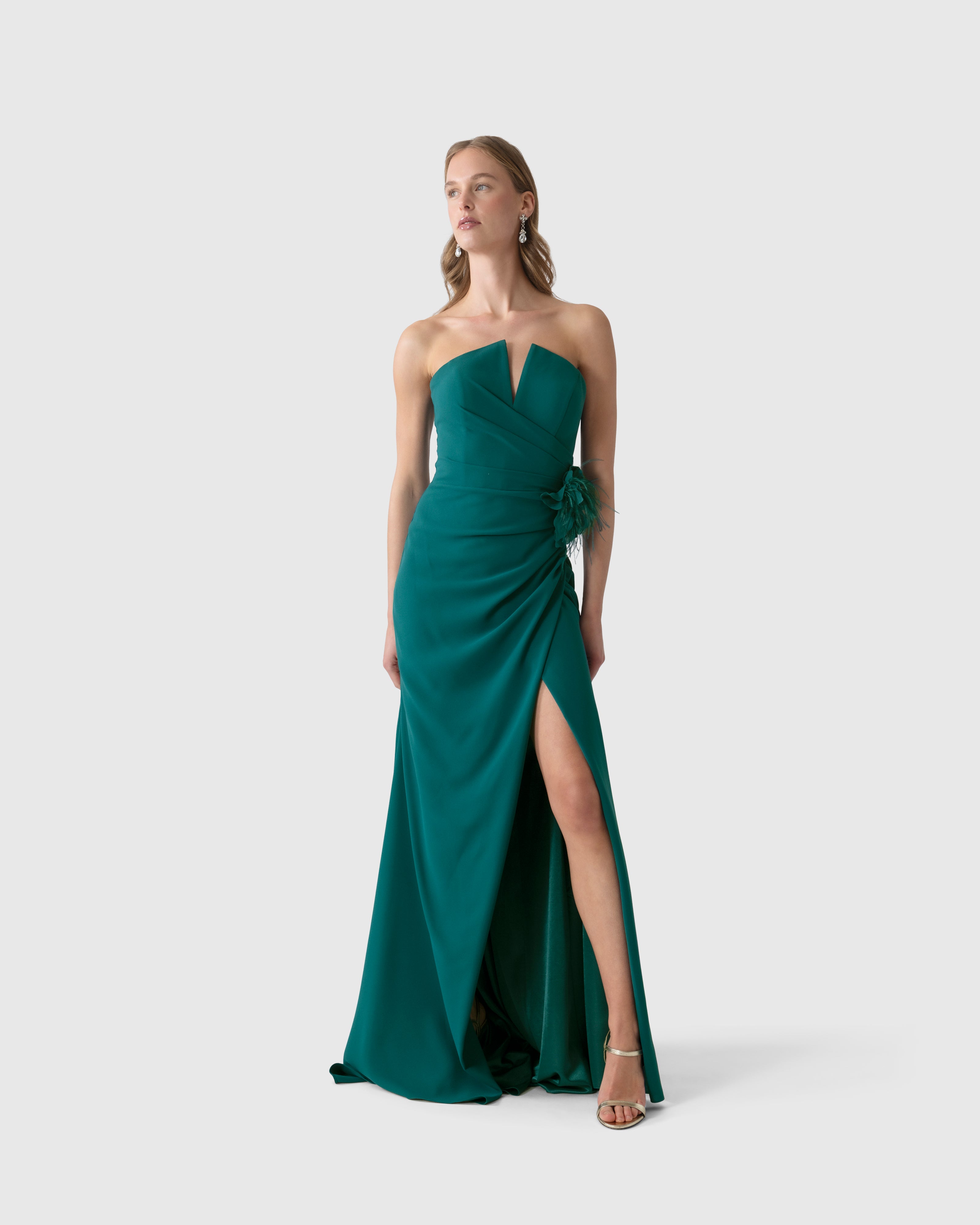 Abito lungo aderente verde ottanio in crêpe